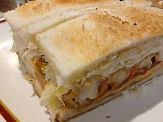 喫茶店『コンパル』